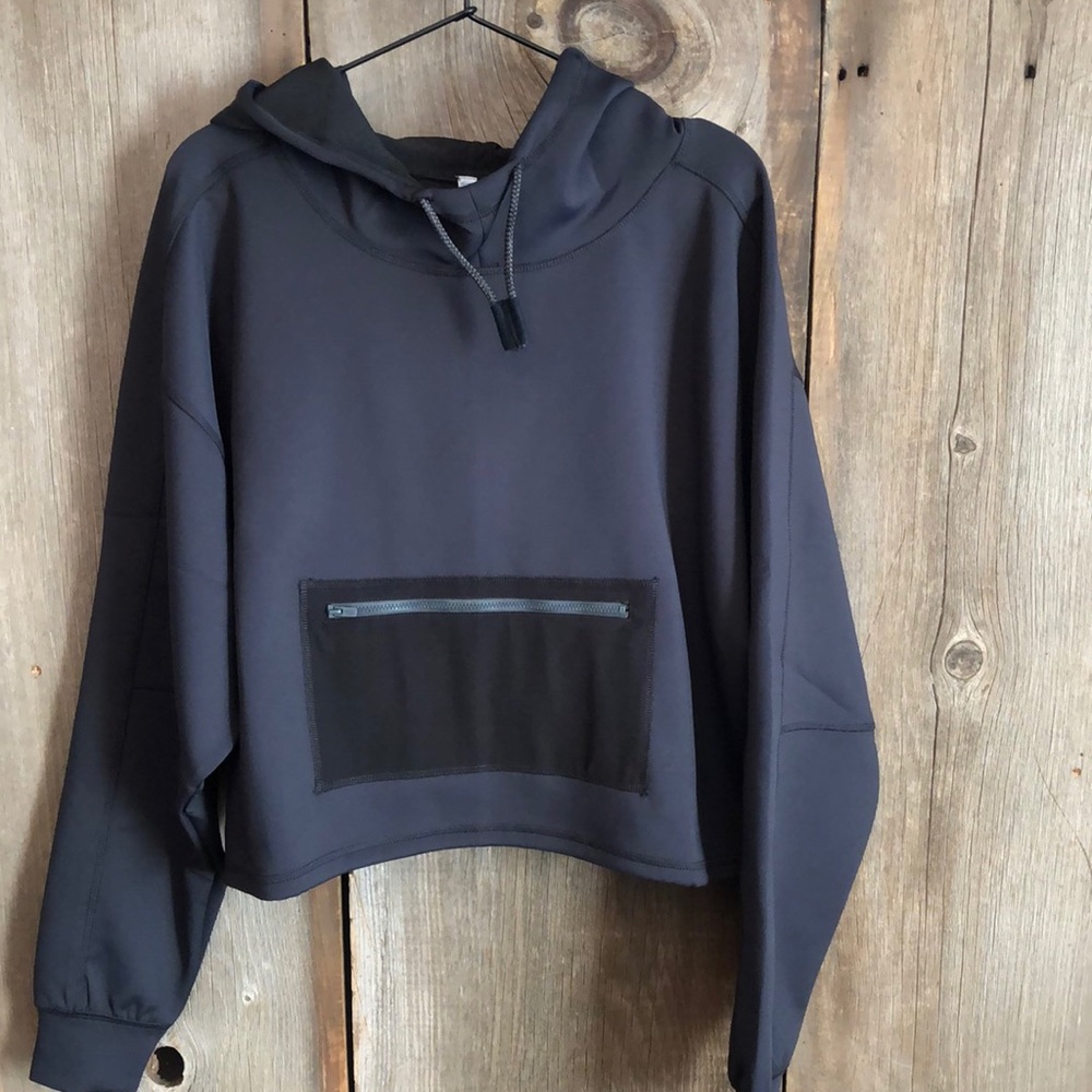Free People Reach The Summit Hoodie in Black Size Large Pullover Front Pocket